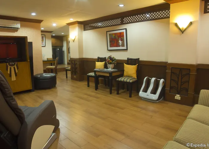 Miramar Hotel 3*